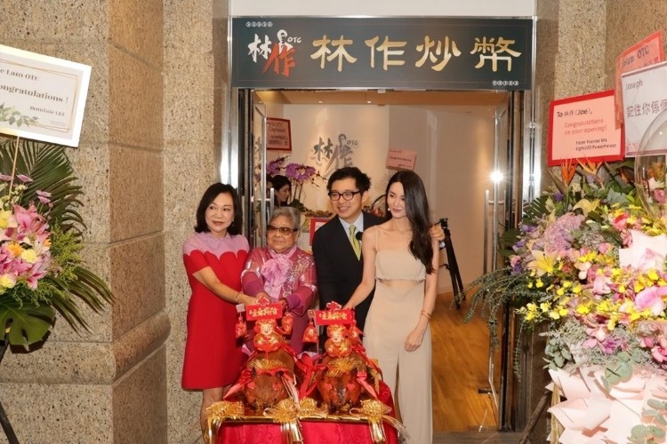 香港虛擬交易平臺爆雷！網(wǎng)紅自曝證據(jù)被警方逮捕，網(wǎng)友們紛紛叫好