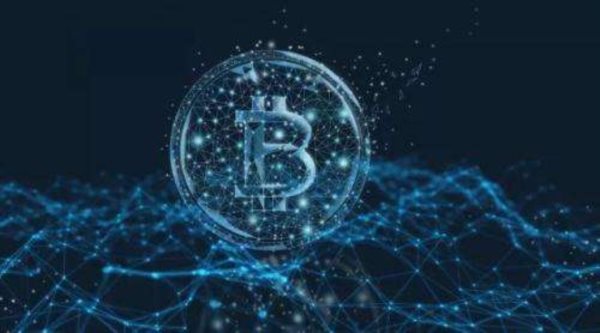集中化、分散化、多中心化是什么？